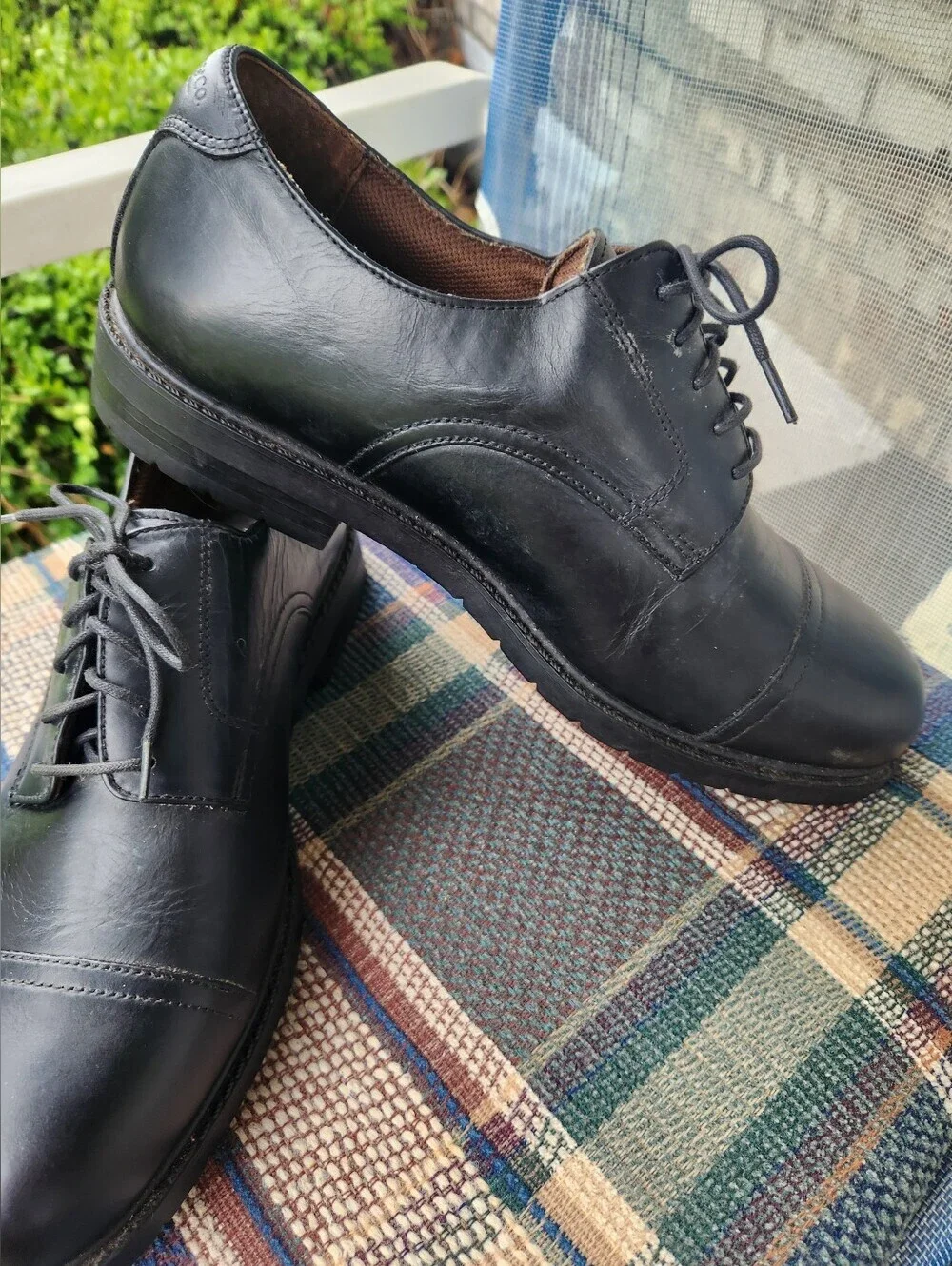 GH BASS BLACK DRESS shoes Lace Up Like New Size 10.5
